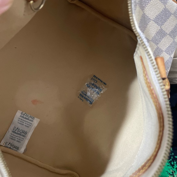 LV Speedy AZURE 30 - Picture 5 of 6